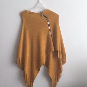 Mustard pancho